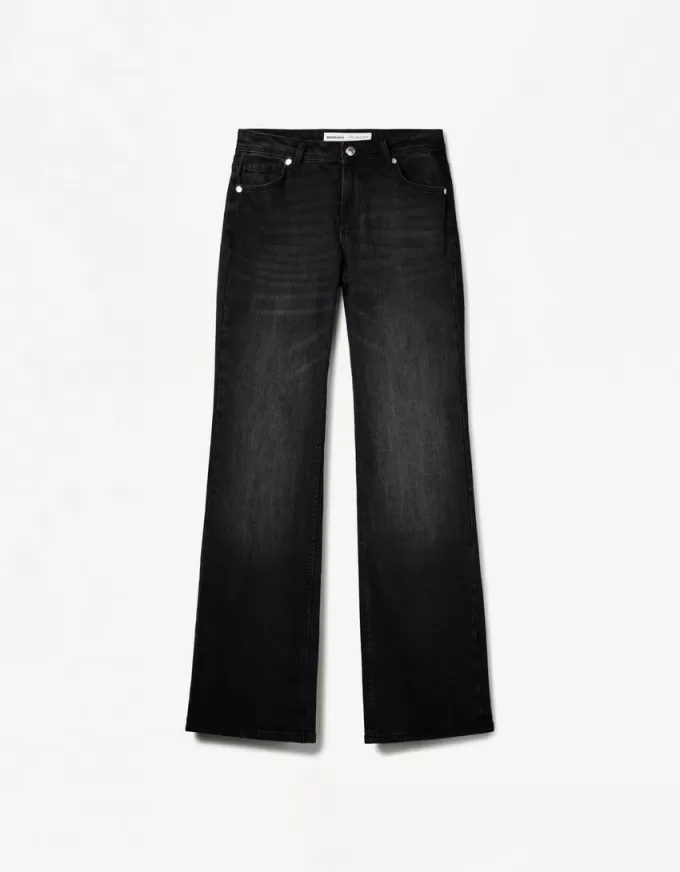 Stövelskurna jeans med låg midja Stövelskurna jeans med låg midja