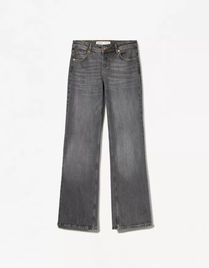 Stövelskurna jeans med låg midja Stövelskurna jeans med låg midja