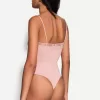 Strappy blond spets bodysuit Strappy blond spets bodysuit