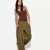 Strappy blond spets bodysuit Strappy blond spets bodysuit