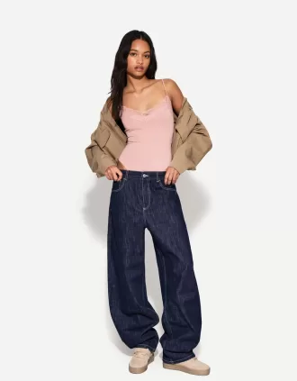 Strappy blond spets bodysuit