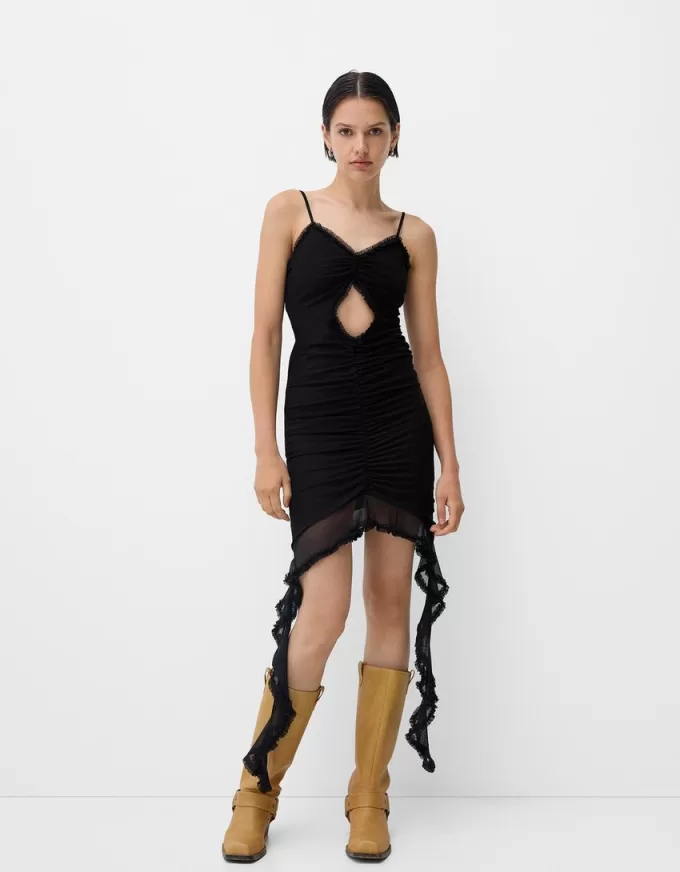 Strappy tyllklänning med volanger