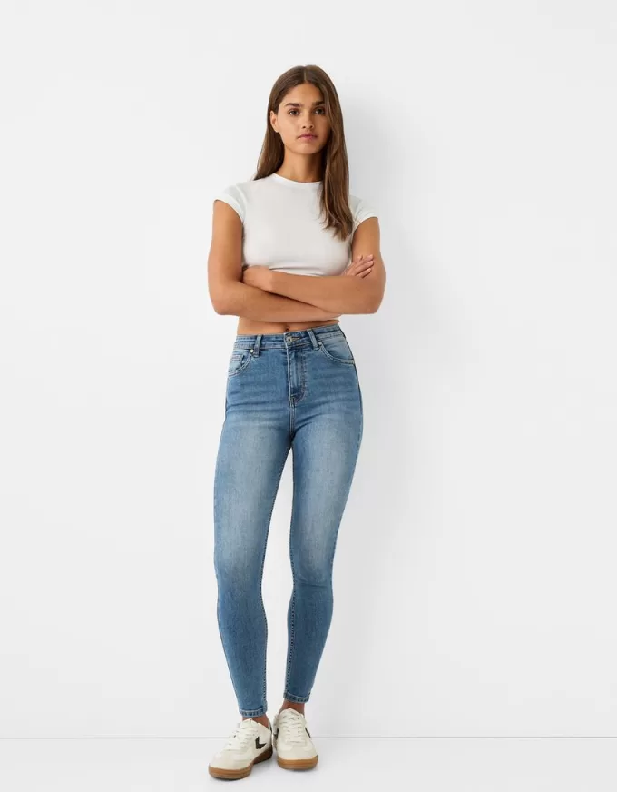 Superhöga skinny-jeans Superhöga skinny-jeans