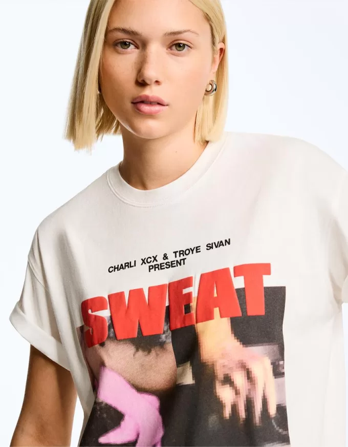 Sweat Charli xcx & Troye Sivan kortärmad T-shirt Sweat Charli xcx & Troye Sivan kortärmad T-shirt