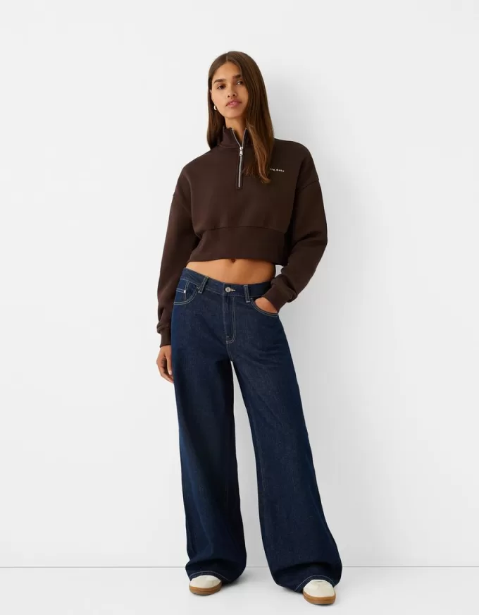 Sweatshirt med dragkedja med broderi Sweatshirt med dragkedja med broderi