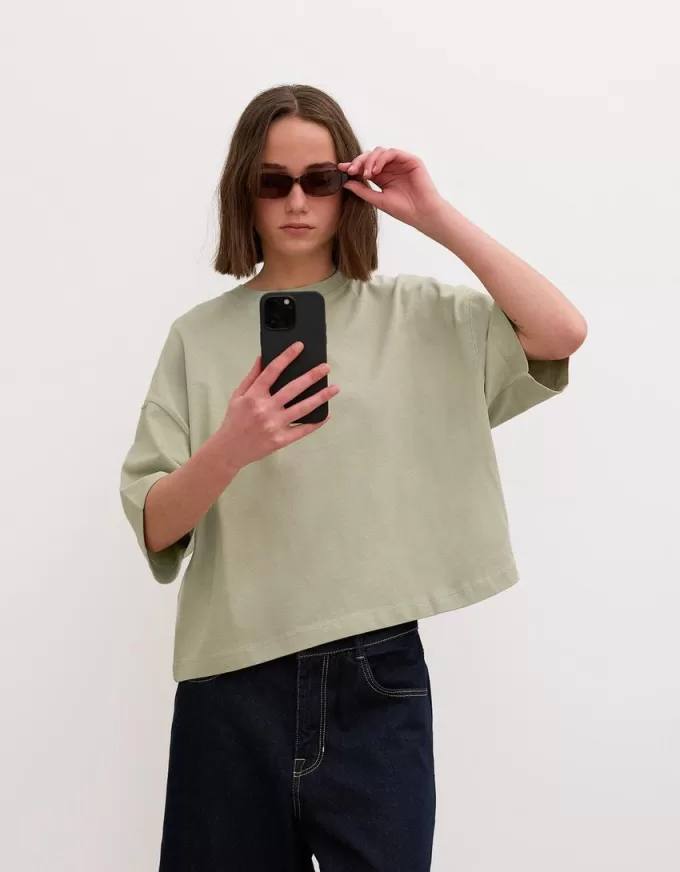T-shirt med kort ärm och kortärmad passform i kraftig bomull T-shirt med kort ärm och kortärmad passform i kraftig bomull