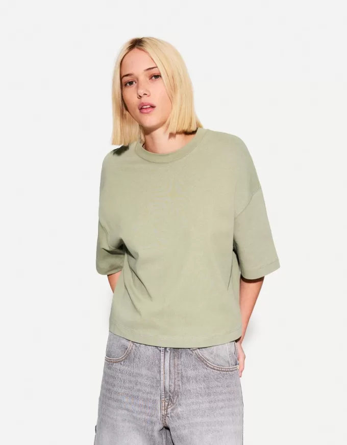T-shirt med kort ärm och kortärmad passform i kraftig bomull T-shirt med kort ärm och kortärmad passform i kraftig bomull