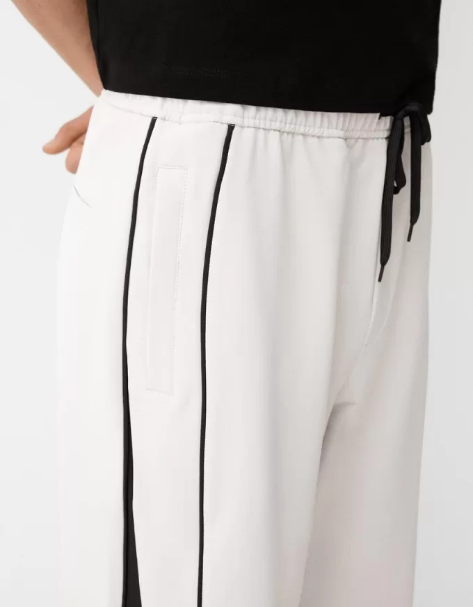 Tekniska baggy byxor Tekniska baggy byxor