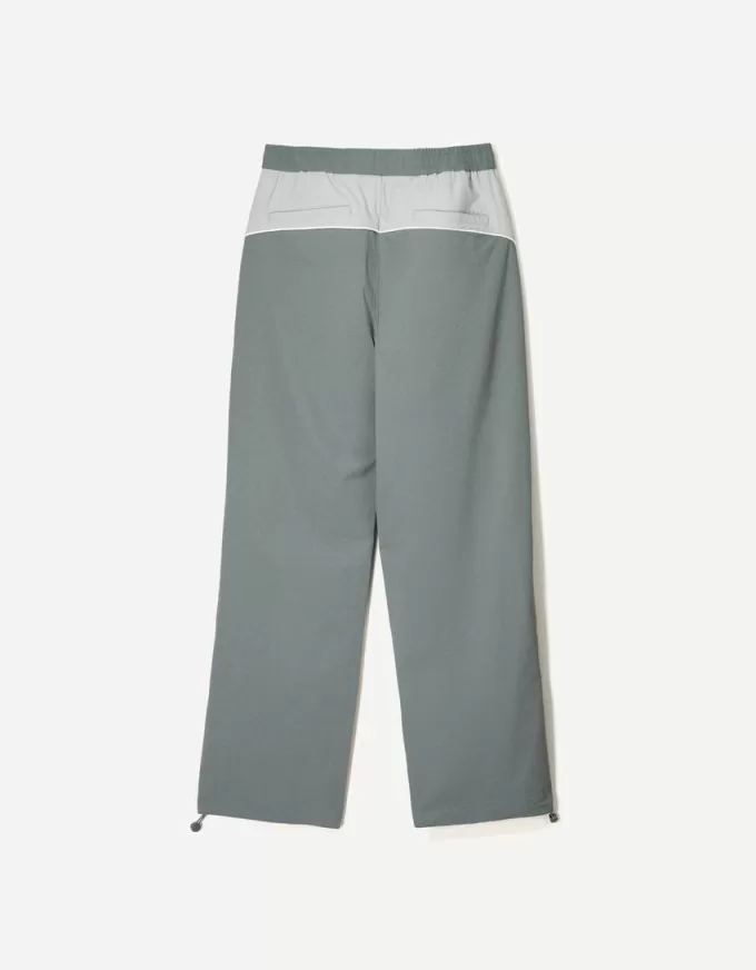 Tekniska baggy byxor Tekniska baggy byxor