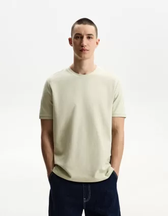 Texturerad kortärmad T-shirt