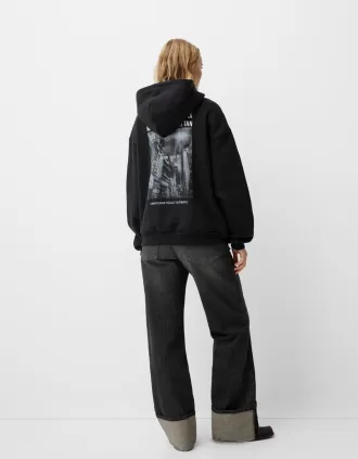 Tryckt hoodie