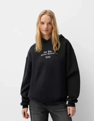 Tryckt hoodie