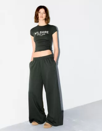 Tryckt kortärmad T-shirt med rynkning