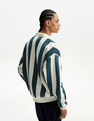 Tryckt tröja med polokrage