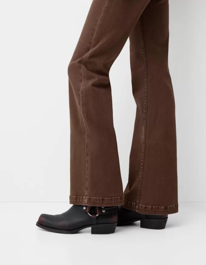 Twill utsvängda byxor Twill utsvängda byxor
