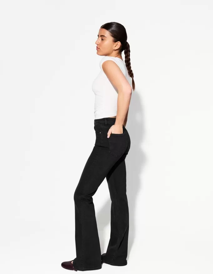 Utsvängda jeans Utsvängda jeans