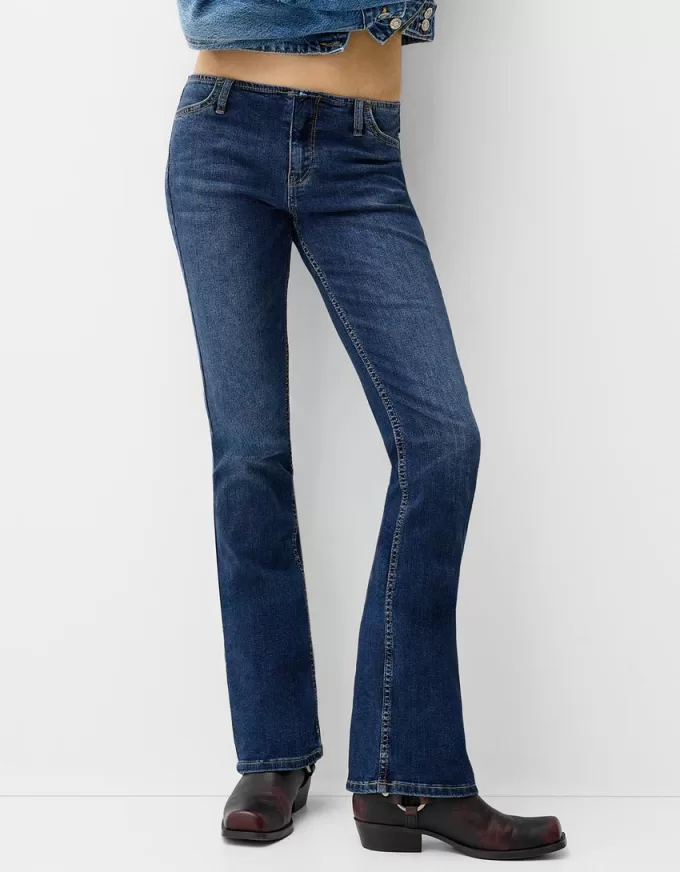 Utsvängda jeans Utsvängda jeans
