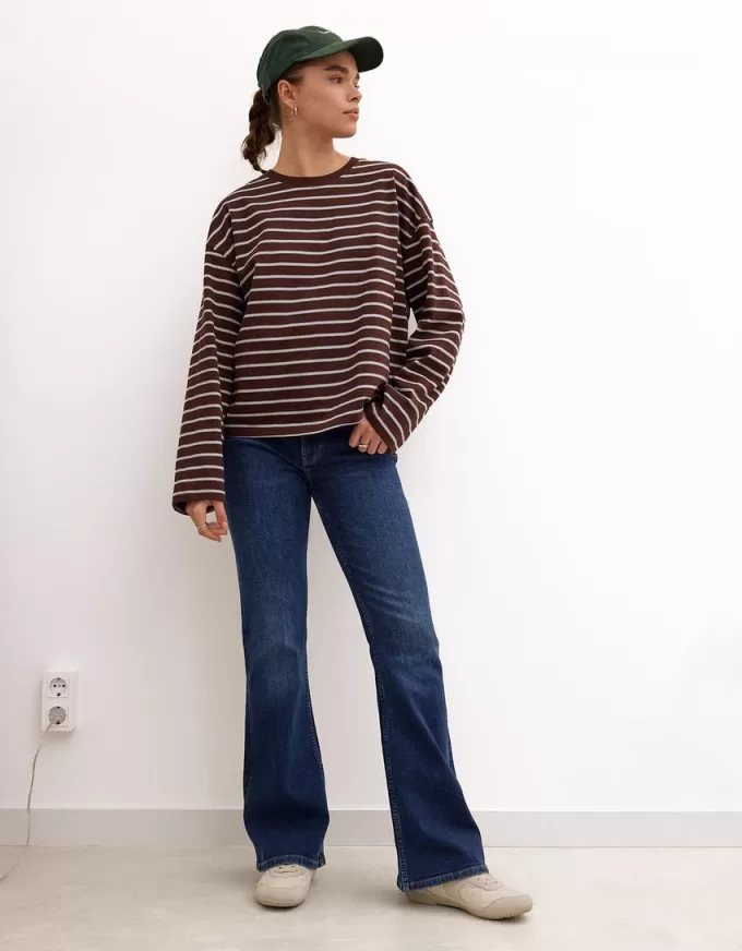 Utsvängda jeans