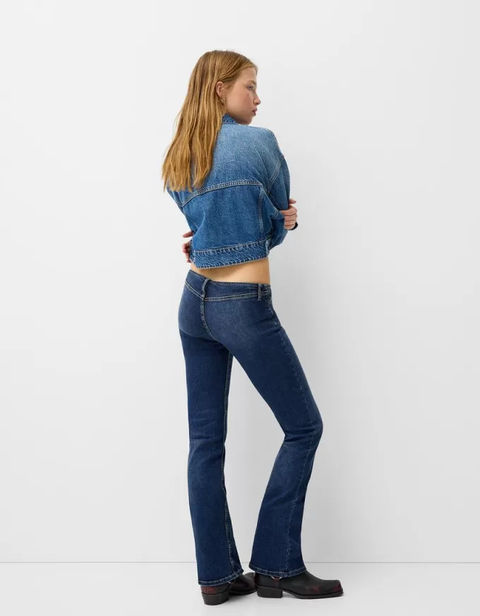 Utsvängda jeans Utsvängda jeans