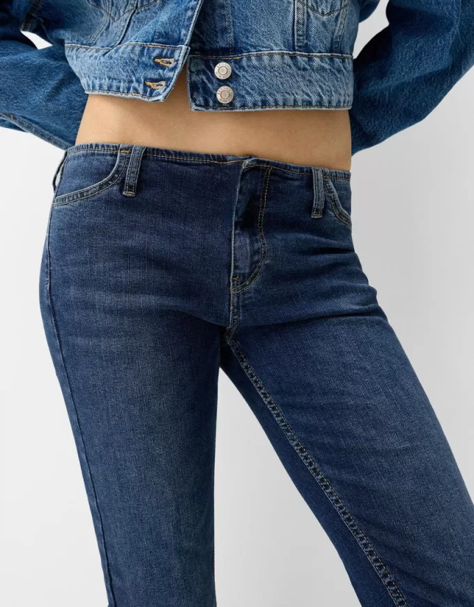 Utsvängda jeans Utsvängda jeans