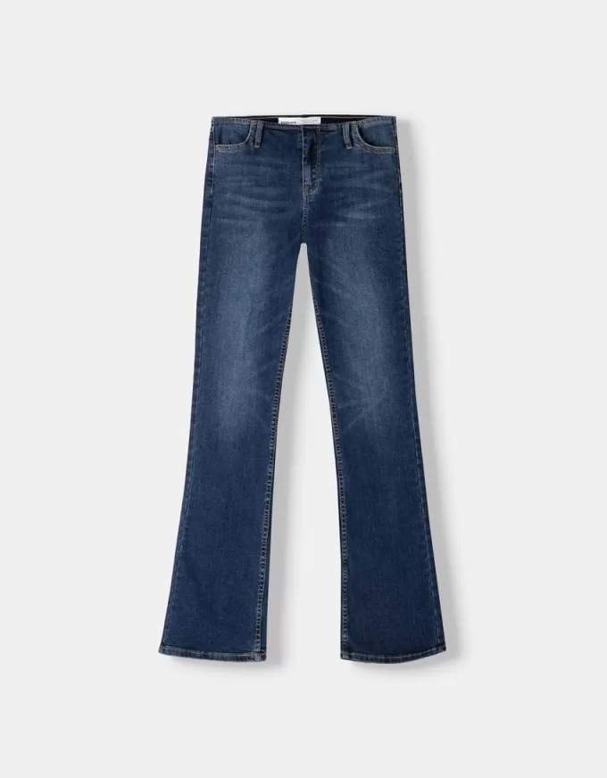 Utsvängda jeans Utsvängda jeans
