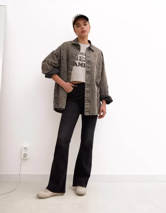 Utsvängda jeans Utsvängda jeans