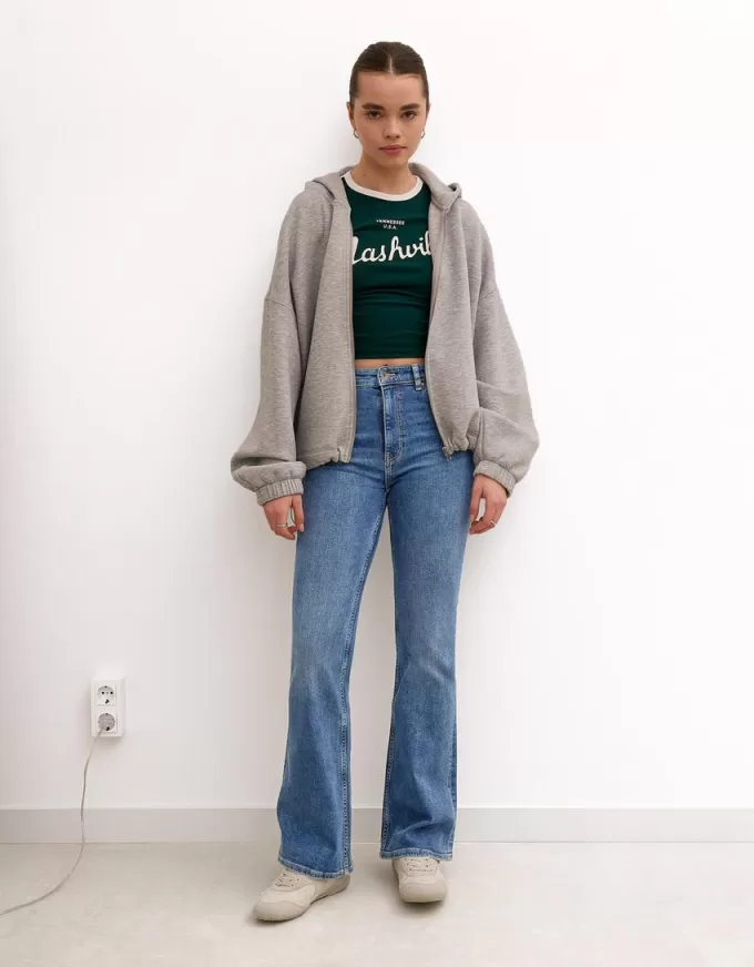 Utsvängda jeans Utsvängda jeans
