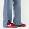 Utsvängda jeans med delad fåll Utsvängda jeans med delad fåll