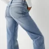 Utsvängda jeans med delad fåll Utsvängda jeans med delad fåll