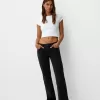 Utsvängda jeans med delad fåll Utsvängda jeans med delad fåll