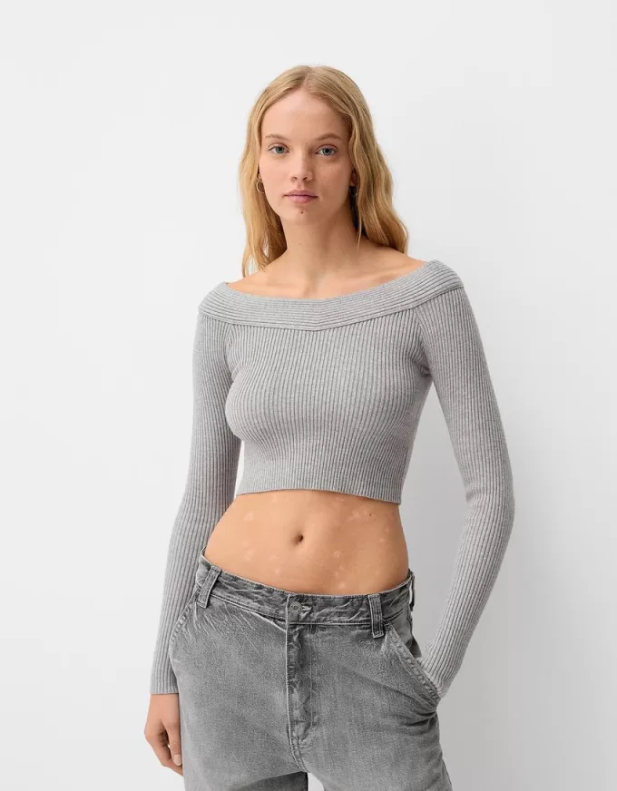 V-ringad off-shoulder tröja V-ringad off-shoulder tröja
