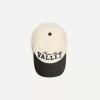 Varsity keps med broderi Varsity keps med broderi