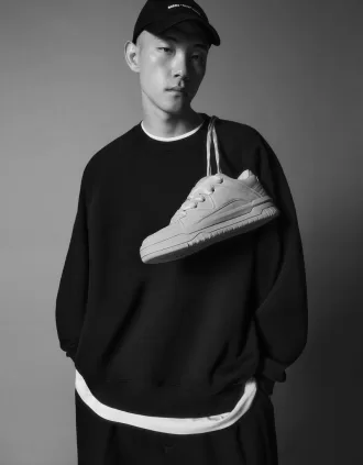 tjocka skatersneakers för män